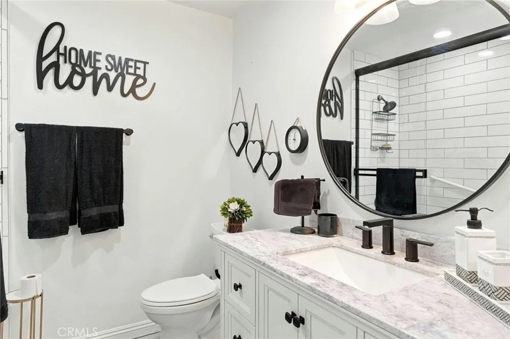8326 Saddle Creek Drive Jurupa Valley, CA 92509