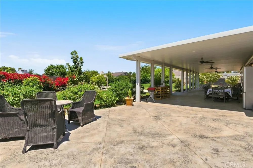 8326 Saddle Creek Drive Jurupa Valley, CA 92509