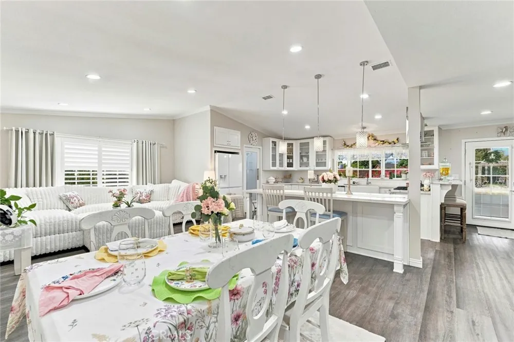8326 Saddle Creek Drive Jurupa Valley, CA 92509