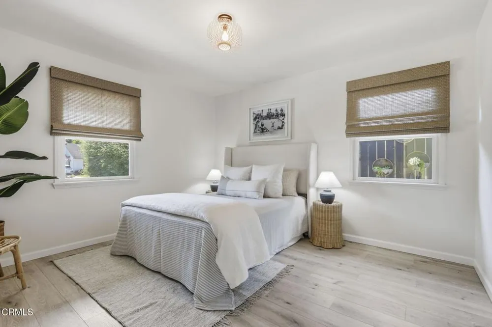 331 Eva Street Ventura, CA 93003