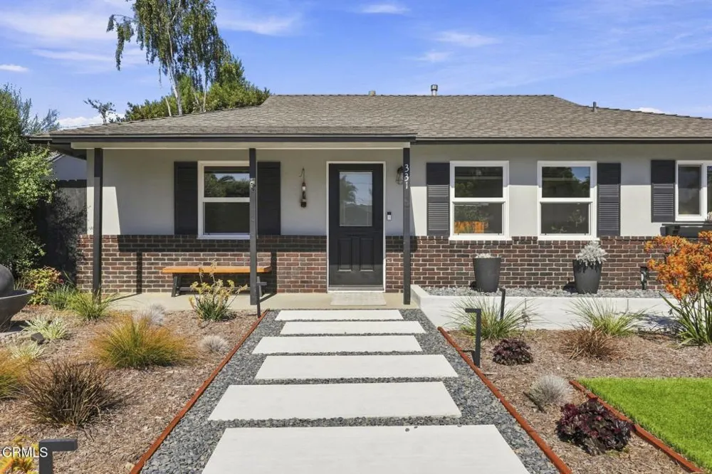 331 Eva Street Ventura, CA 93003