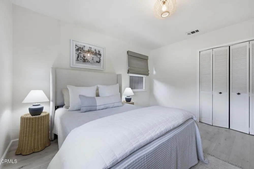 331 Eva Street Ventura, CA 93003