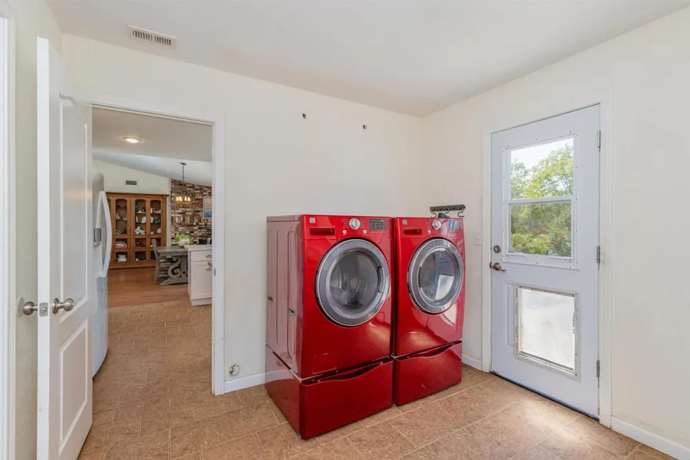 15850 Fecanin Way Ramona, CA 92065