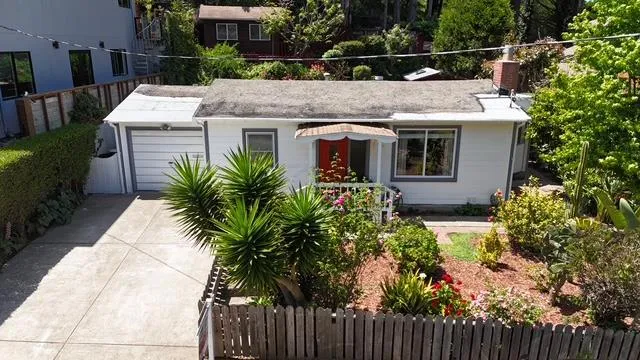 274 Juanita Avenue Pacifica, CA 94044