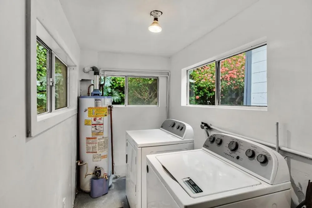 274 Juanita Avenue Pacifica, CA 94044