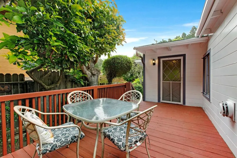 274 Juanita Avenue Pacifica, CA 94044