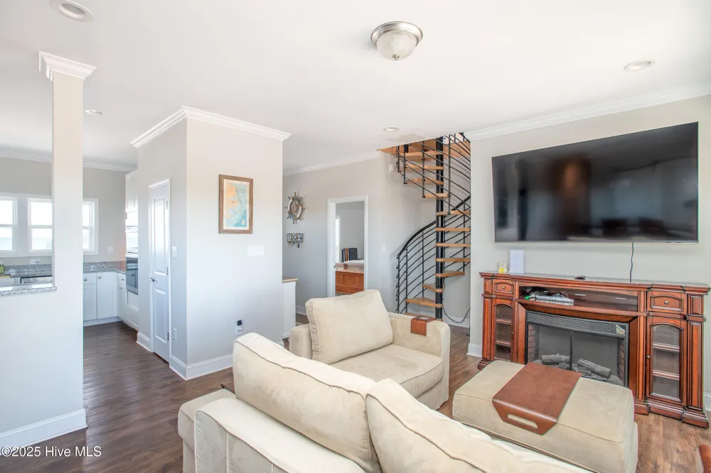 285 Soundview Drive Cedar Island, NC 28520