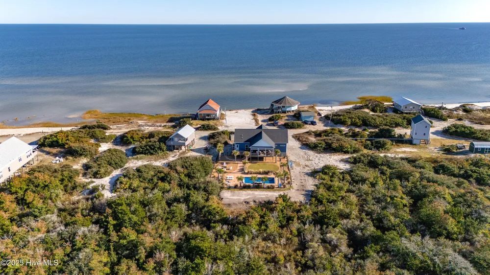 285 Soundview Drive Cedar Island, NC 28520
