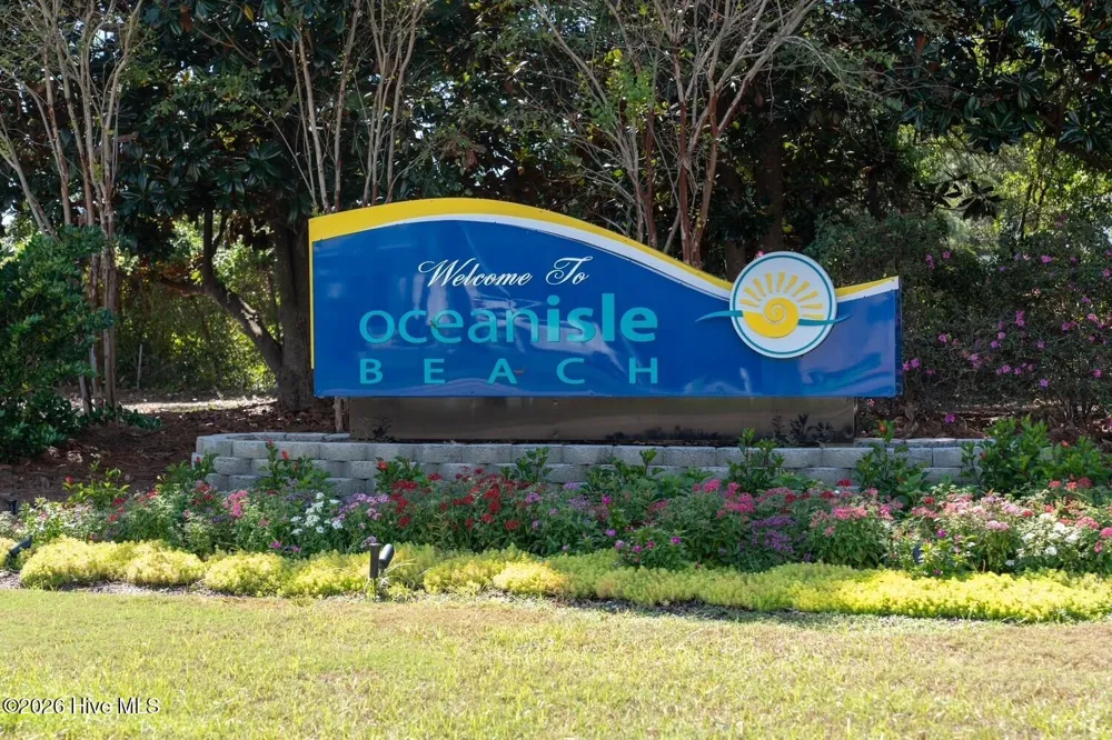 1785 Oakfield Court SW Ocean Isle Beach, NC 28469