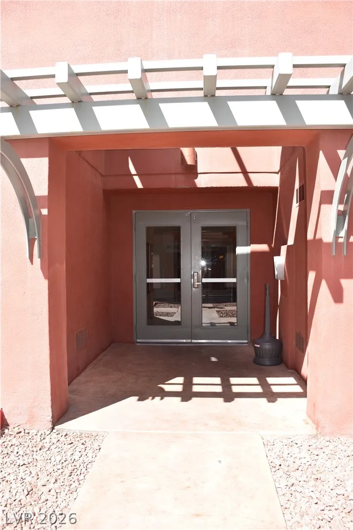 31 E AGATE AVENUE #305 Las Vegas, NV 89123