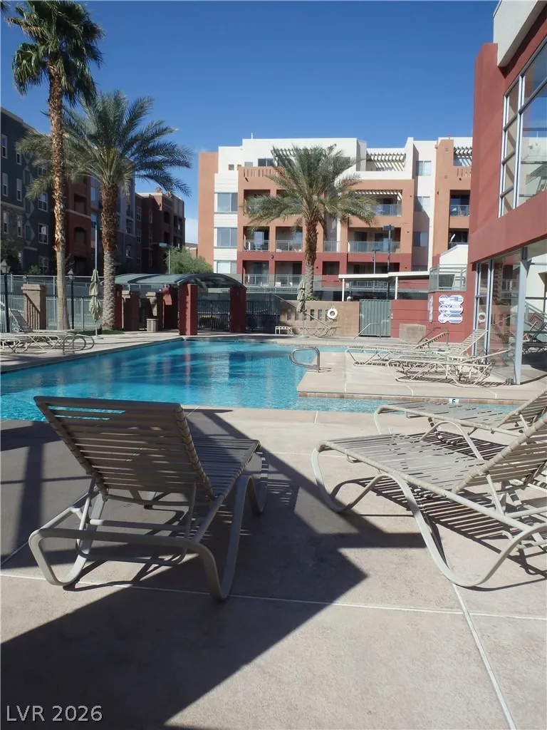 31 E AGATE AVENUE #305 Las Vegas, NV 89123