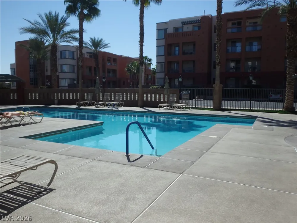 31 E AGATE AVENUE #305 Las Vegas, NV 89123
