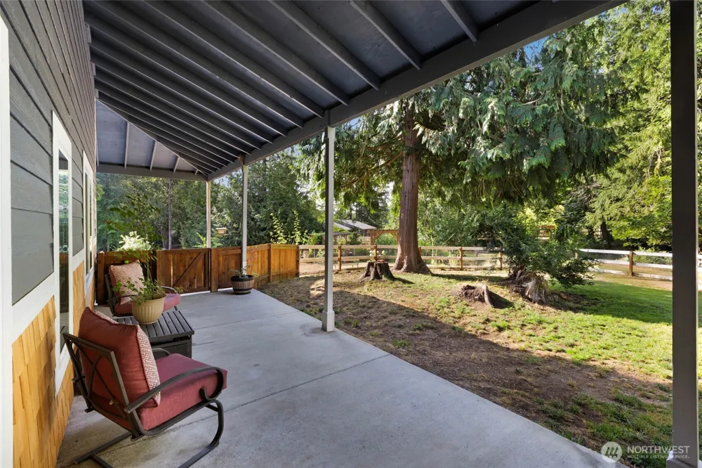 5728 NW Littlewood Lane Silverdale, WA 98383