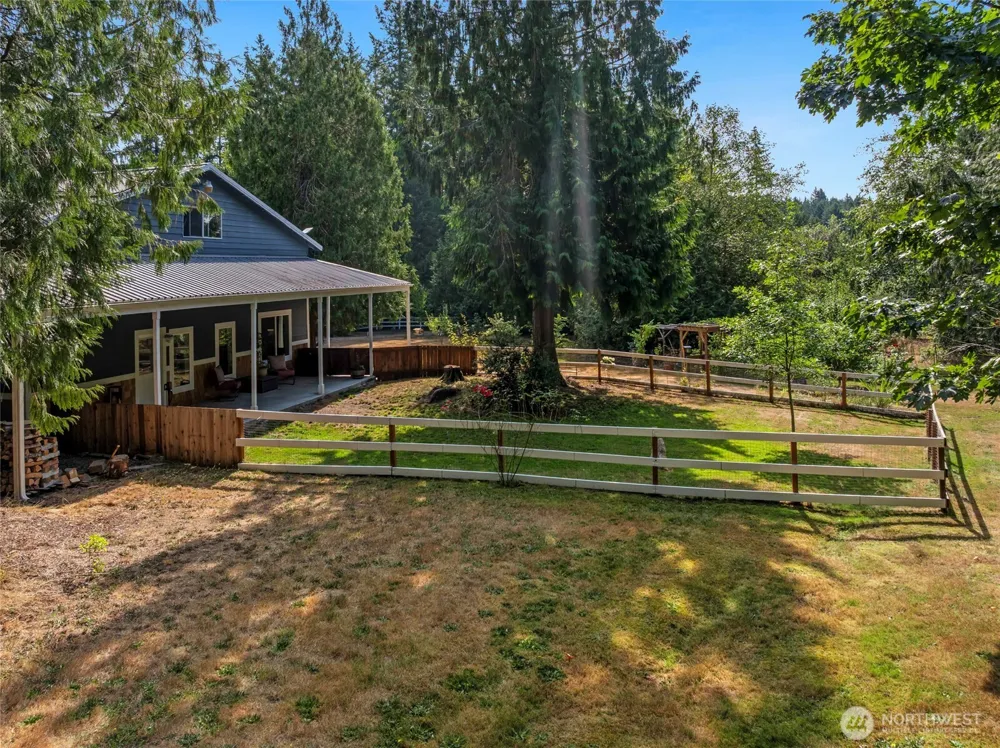 5728 NW Littlewood Lane Silverdale, WA 98383