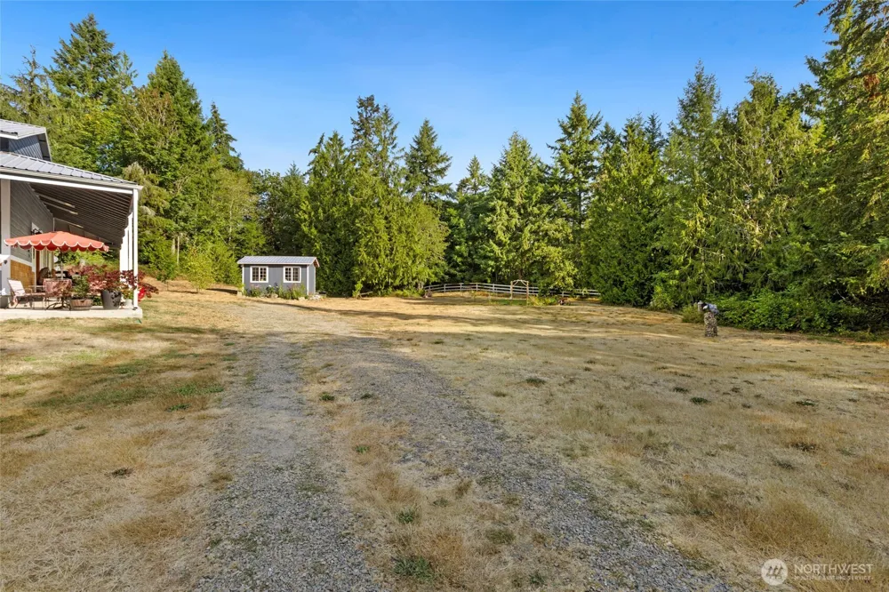 5728 NW Littlewood Lane Silverdale, WA 98383