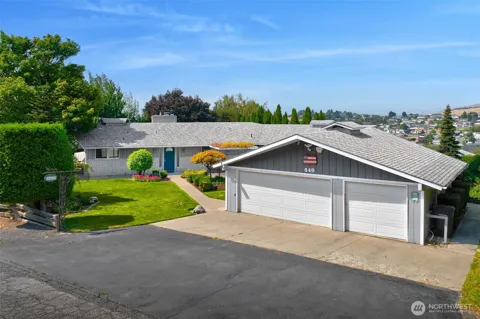 440 Snowmass Lane