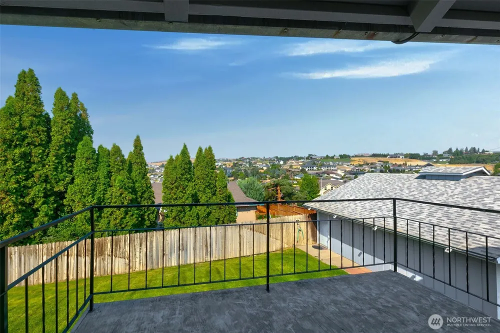 440 Snowmass Lane Yakima, WA 98908