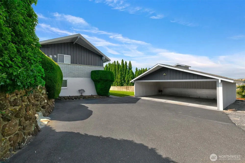 440 Snowmass Lane Yakima, WA 98908