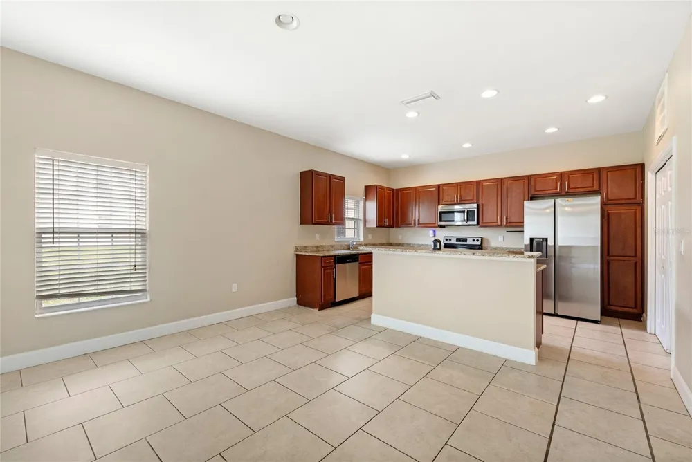 1469 SALISBURY DRIVE Winter Haven, FL 33881