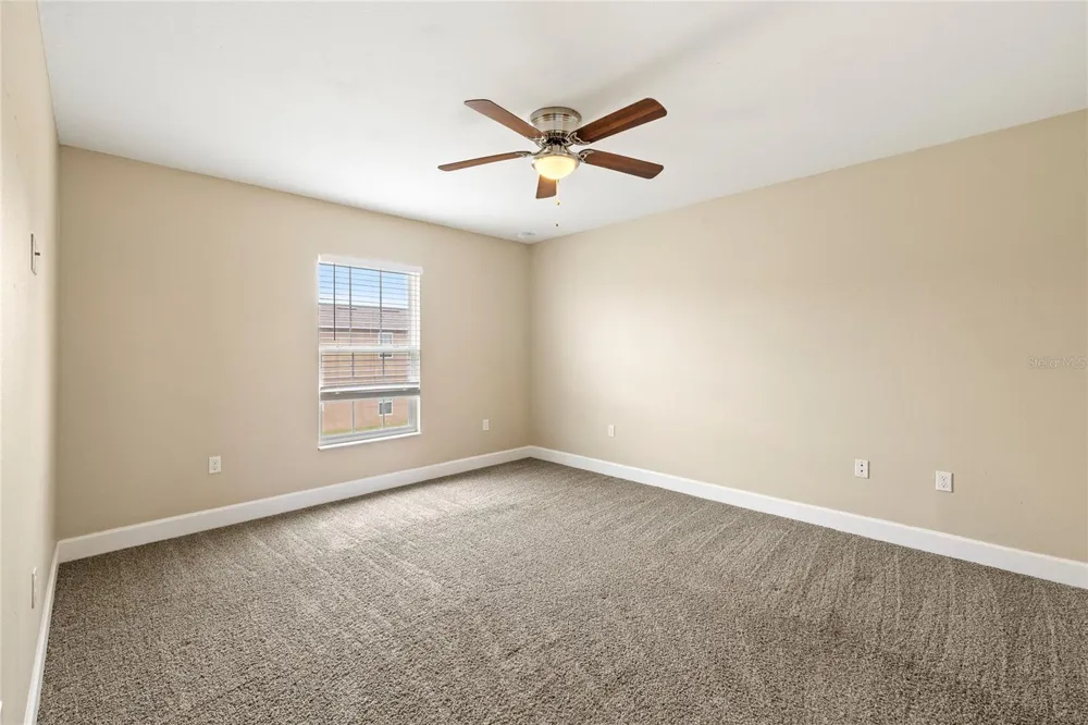 1469 SALISBURY DRIVE Winter Haven, FL 33881