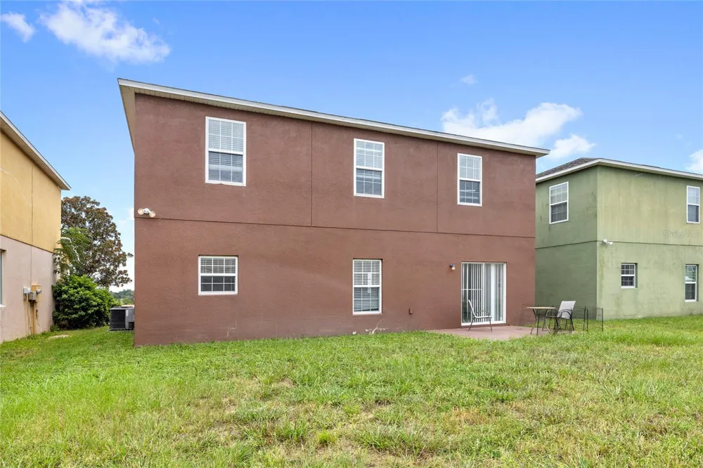 1469 SALISBURY DRIVE Winter Haven, FL 33881