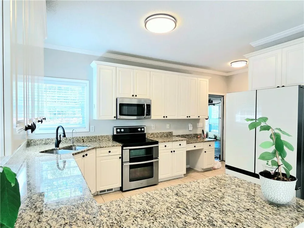 150 Canal Place Fayetteville, GA 30215
