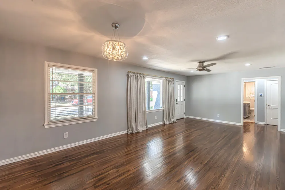 5713 Tracyne Drive Westworth Village, TX 76114
