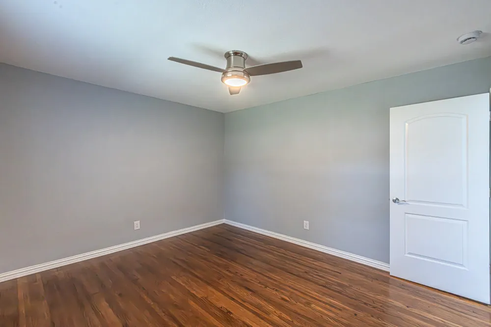 5713 Tracyne Drive Westworth Village, TX 76114