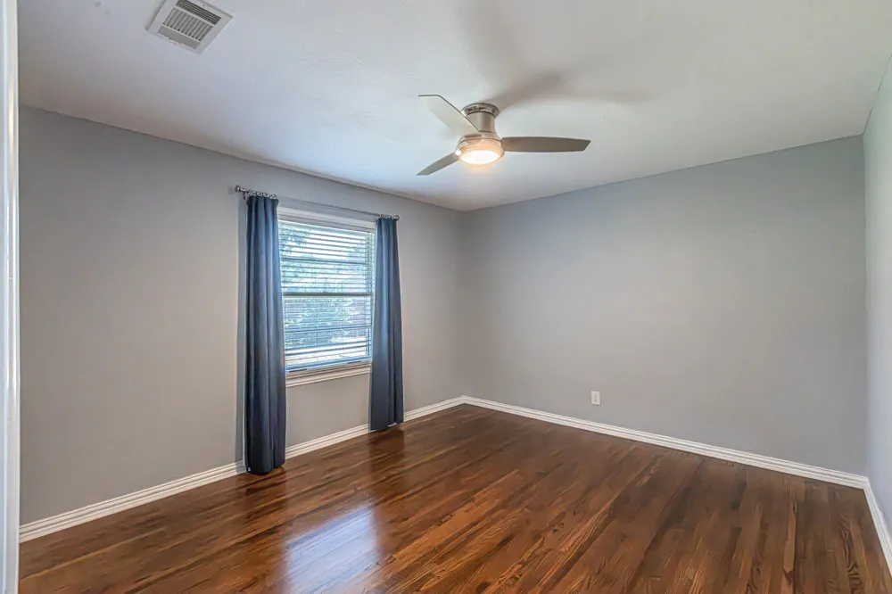 5713 Tracyne Drive Westworth Village, TX 76114