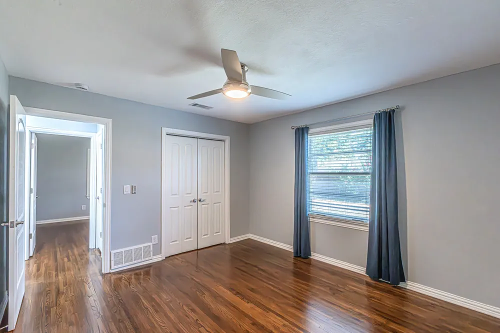 5713 Tracyne Drive Westworth Village, TX 76114