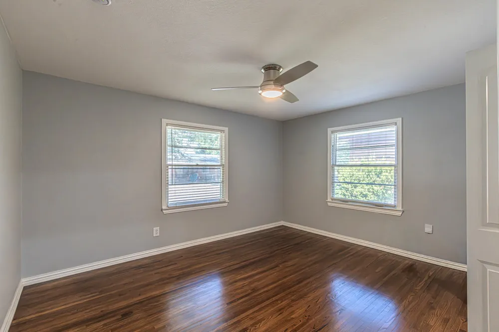5713 Tracyne Drive Westworth Village, TX 76114