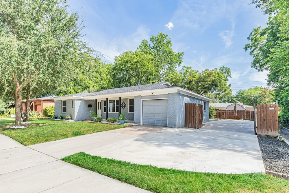 5713 Tracyne Drive Westworth Village, TX 76114
