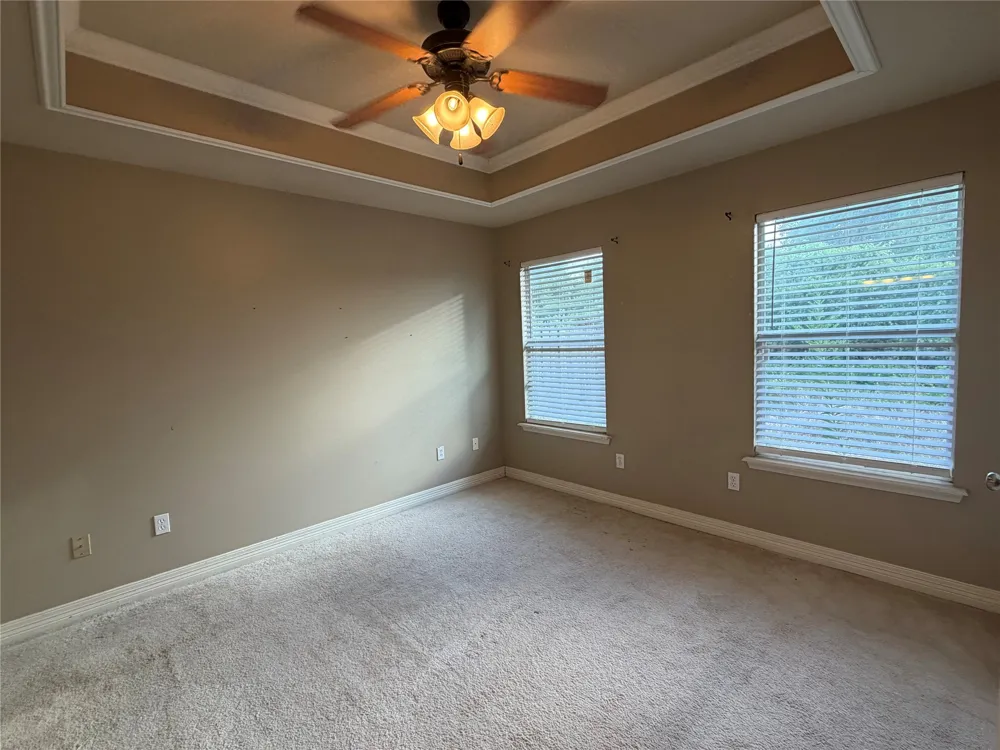 571 Whitefield Lane Bossier City, LA 71112