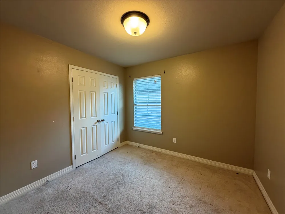 571 Whitefield Lane Bossier City, LA 71112