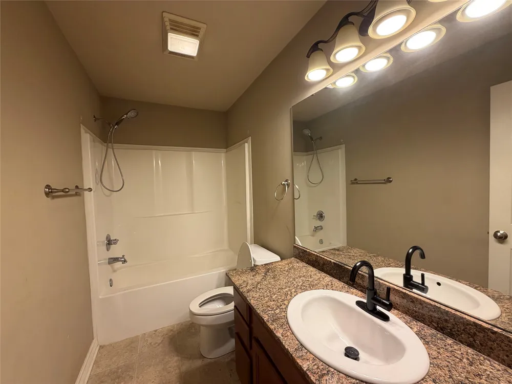 571 Whitefield Lane Bossier City, LA 71112