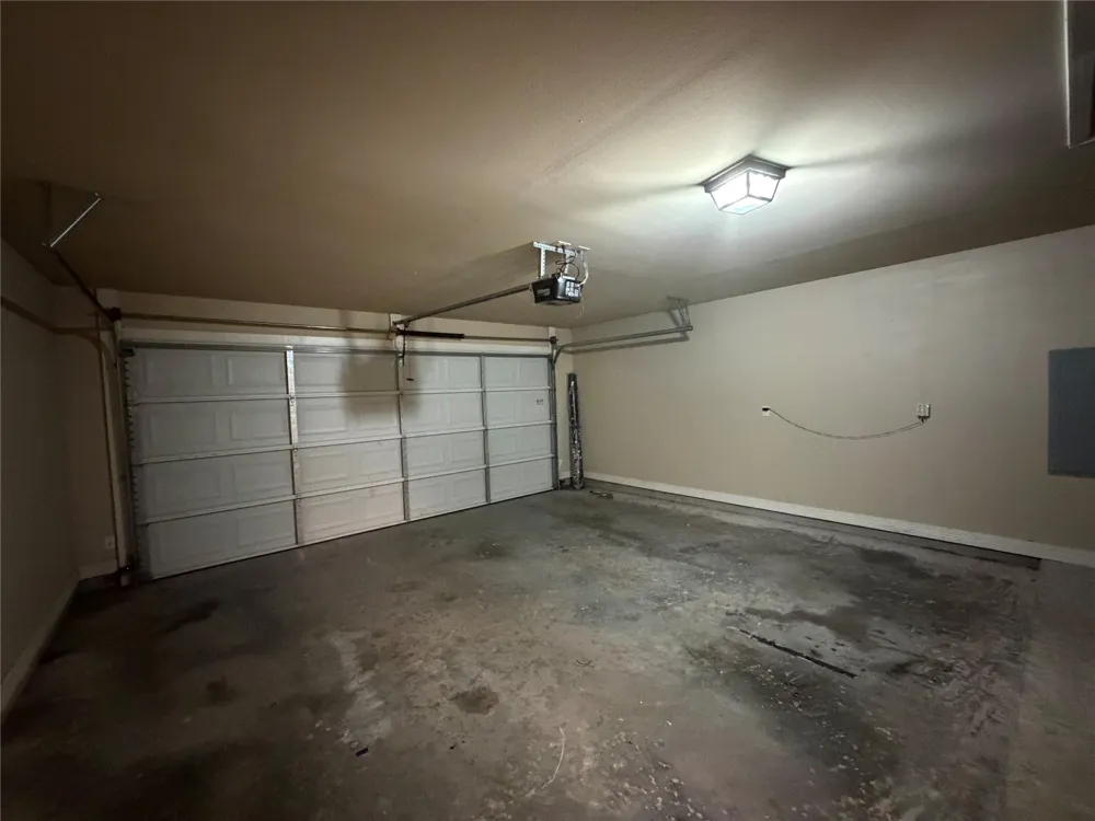 571 Whitefield Lane Bossier City, LA 71112