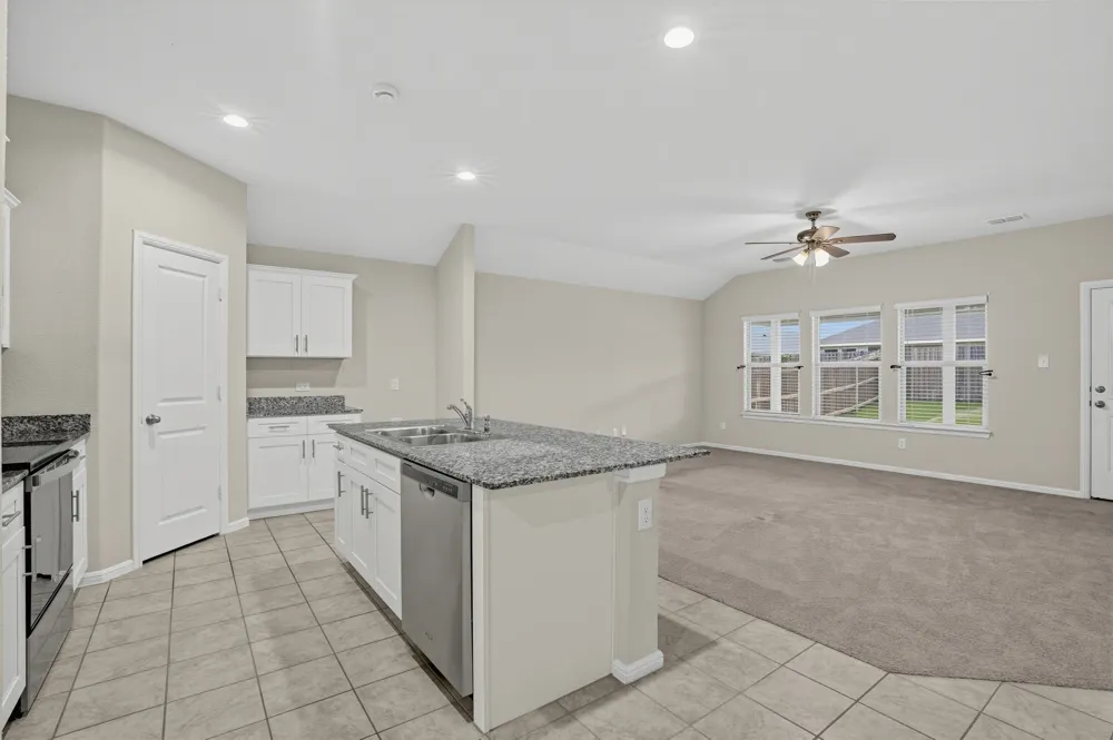 807 Wolf Creek Drive Cleburne, TX 76033