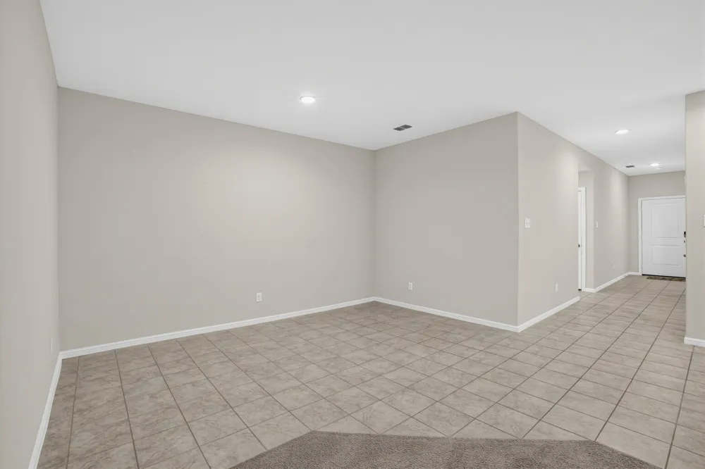 807 Wolf Creek Drive Cleburne, TX 76033