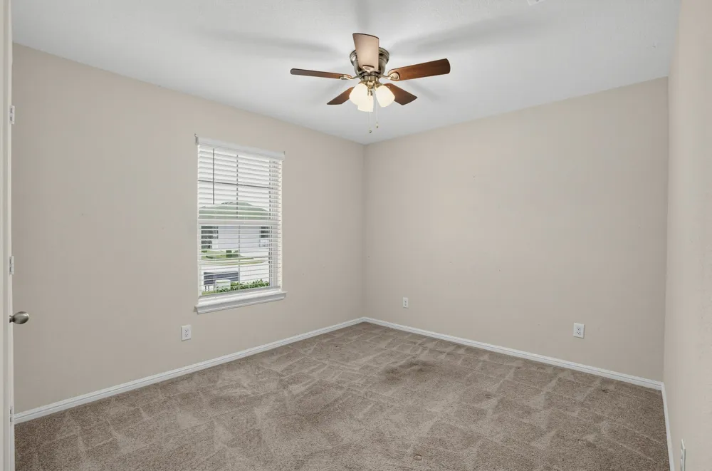 807 Wolf Creek Drive Cleburne, TX 76033