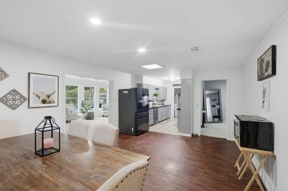 2202 French Place Baytown, TX 77520