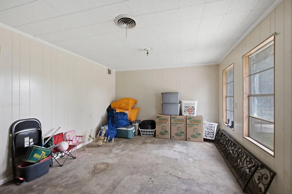 2202 French Place Baytown, TX 77520