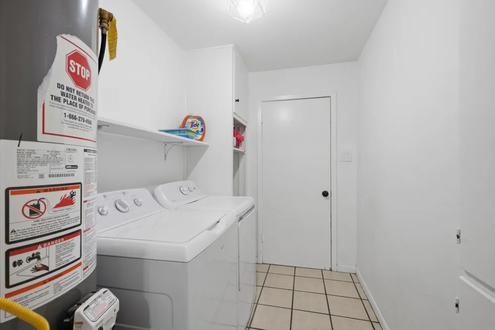 2202 French Place Baytown, TX 77520