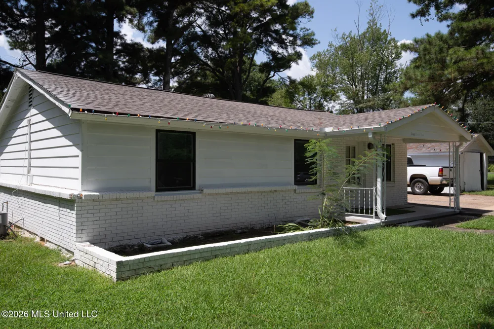 4105 Pleasant Hill Road Olive Branch, MS 38654
