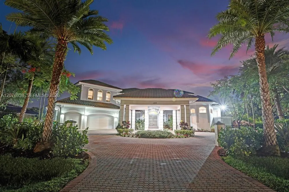 11203 NW 9th St Plantation, FL 33325