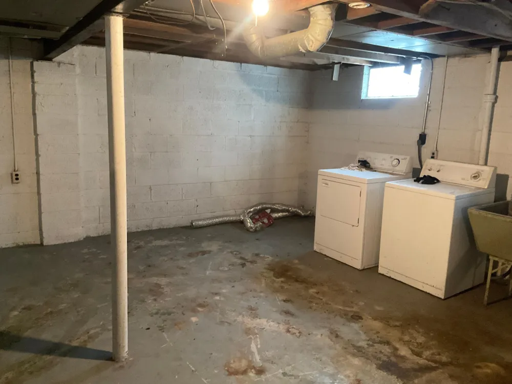19631 Healy Street Detroit, MI 48234
