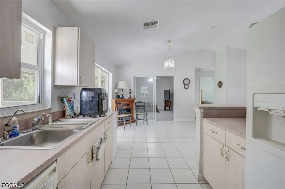 E 3rd Street Lehigh Acres, FL 33936