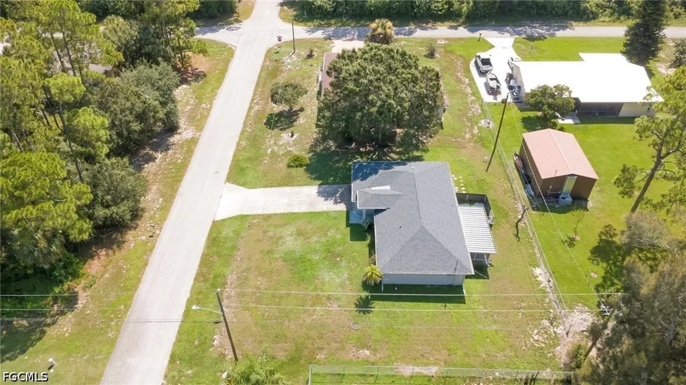 E 3rd Street Lehigh Acres, FL 33936