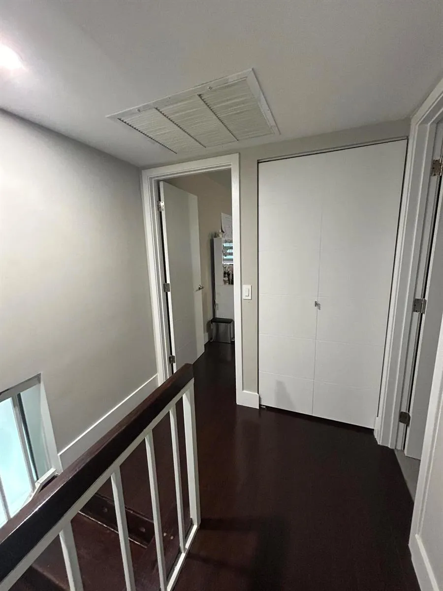 1390 E GOLFVIEW DRIVE Pembroke Pines, FL 33026