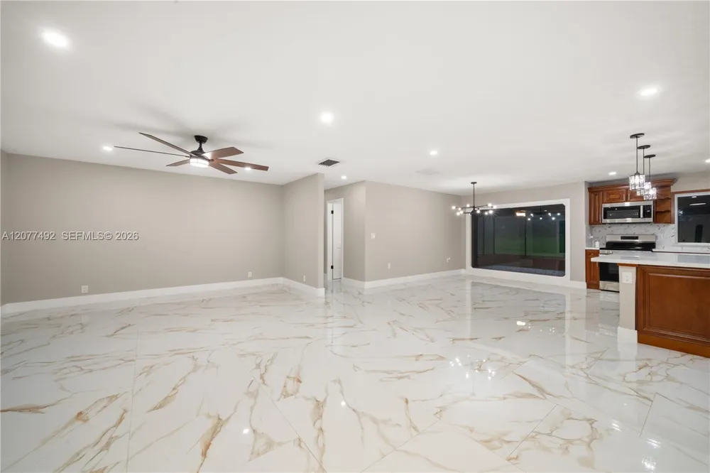 1050 knollwood Cir Other City - In The State Of Florida, FL 33873