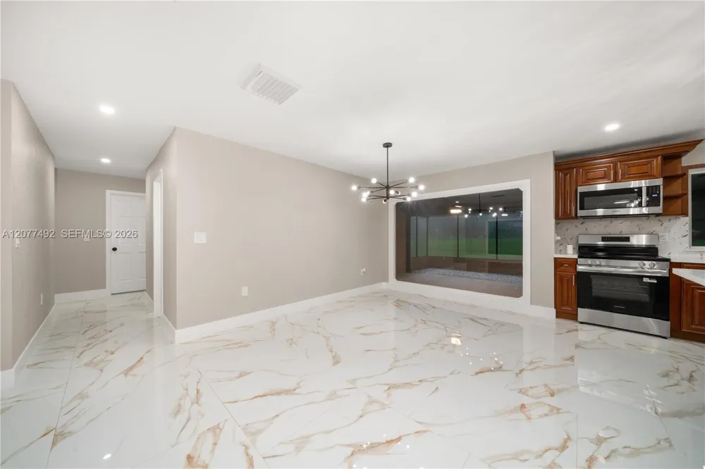 1050 knollwood Cir Other City - In The State Of Florida, FL 33873